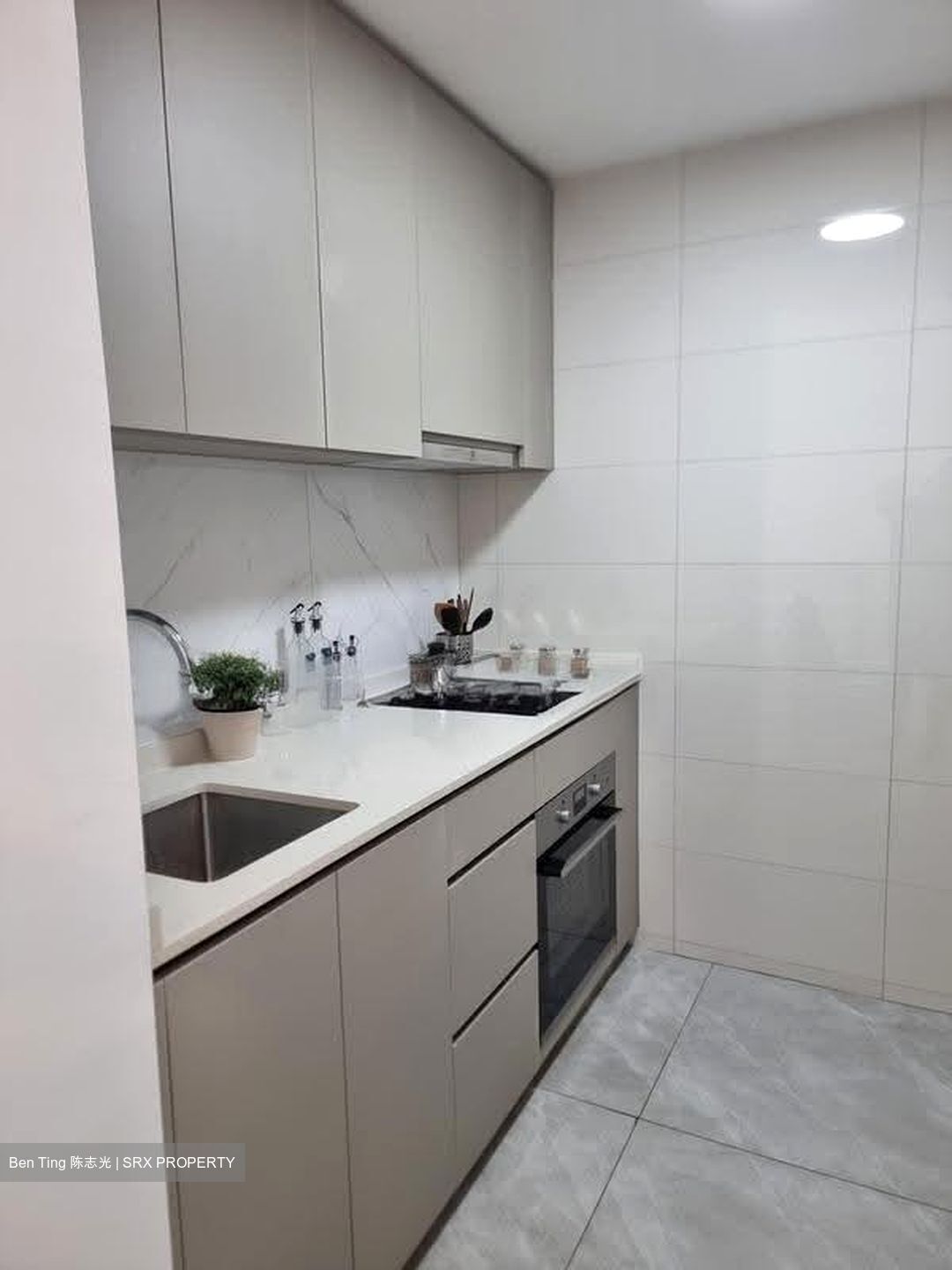 Clavon (D5), Apartment #628870731
